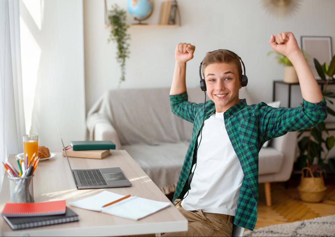 (I)GCSE Exam Support — online Spanish lessons for kids and teens with Poncho Spanish